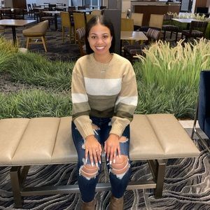 Meet your Posher, Aliviah